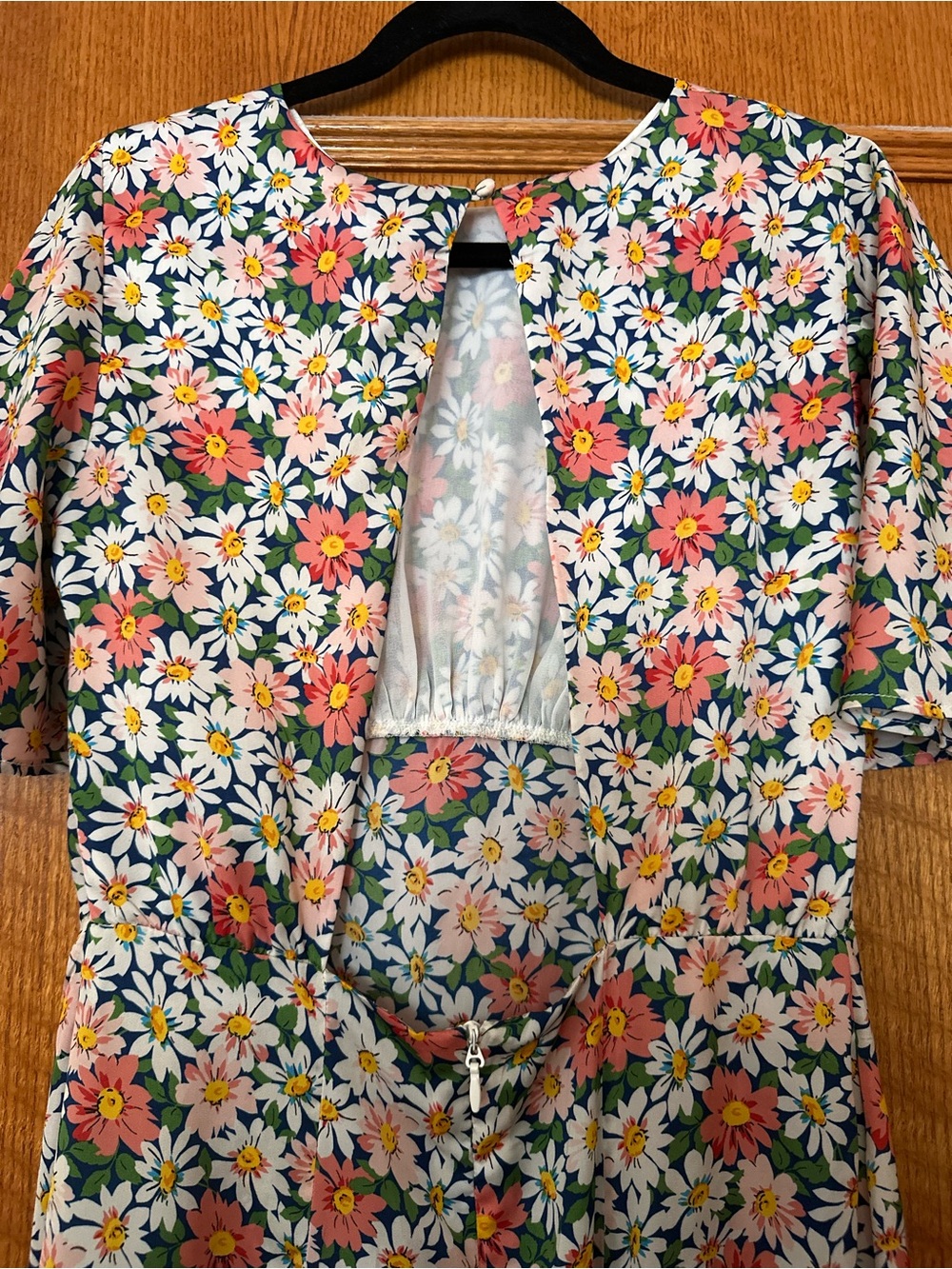 Topshop Austin floral print angel sleeve midi dress - Picture 9 of 11